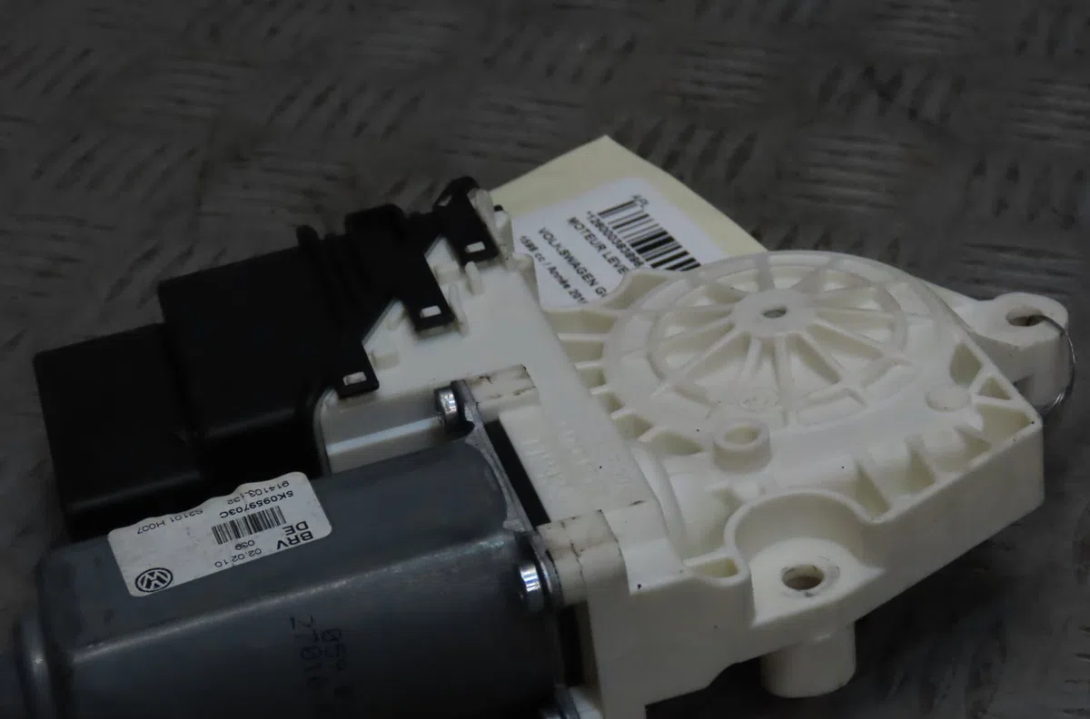 Moteur leve-vitre arg Volkswagen GOLF VI (5K1) 1.6 tdi (2009-2012) occasion