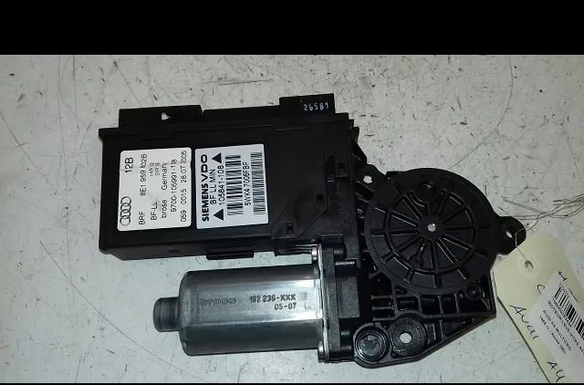 Moteur leve-vitre avd Audi A4 B7 (8EC) 2.0 tdi 16v (2004-2008) 4 portes occasion