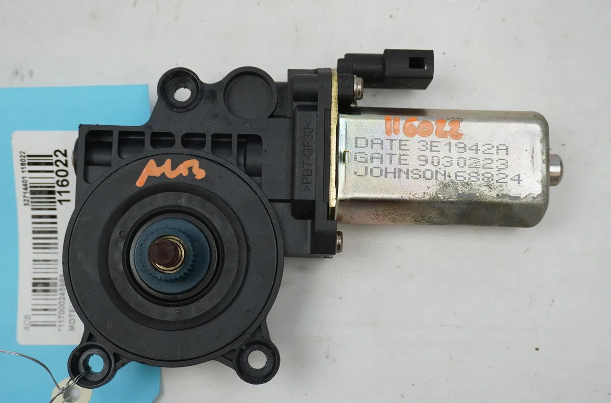 Moteur leve-vitre avd Ford FIESTA V (JH_, JD_) 1.3 (2001-2008) 3 portes occasion