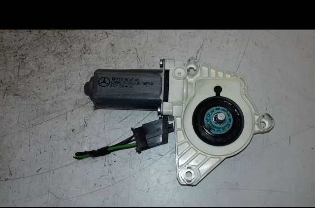 Moteur leve-vitre avd Mercedes-benz CLASSE B Sports Tourer (W245) B 180 cdi (245.207) (2005-2011) 5 portes occasion