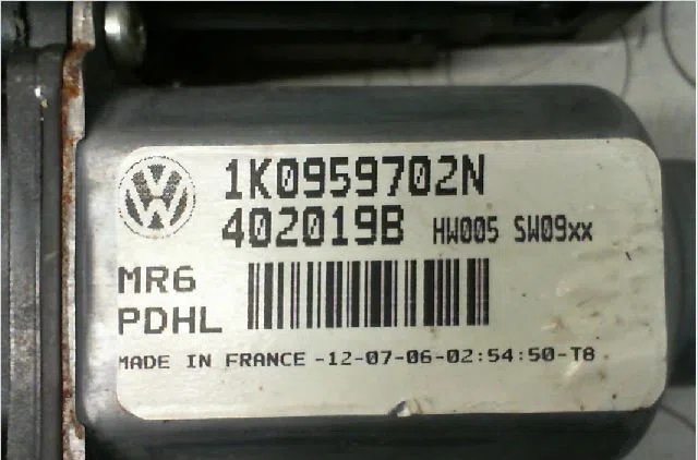 Moteur leve-vitre avd Volkswagen GOLF V (1K1) 1.9 tdi (2003-2008) 5 portes occasion