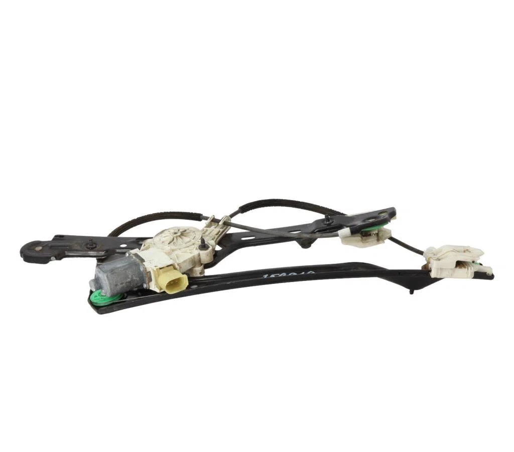 Moteur leve-vitre avg Bmw 1 (E87) 120 i (2004-2007) occasion