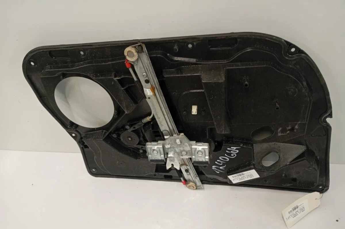 Moteur leve-vitre avg Ford FIESTA VI (CB1, CCN) 1.5 tdci (2012-2017) occasion