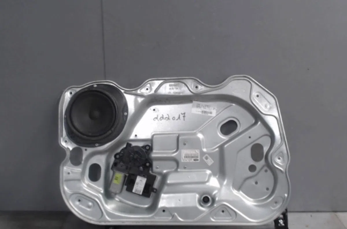 Moteur leve-vitre avg Ford KUGA I 2.0 tdci (2008-2012) 5 portes occasion