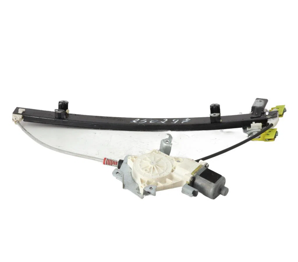 Moteur leve-vitre avg Nissan MICRA III (K12) 1.2 16v (2003-2010) occasion