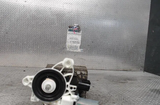 Moteur leve-vitre avg RENAULT CAPTUR 2  CAPTUR 2 occasion