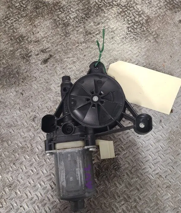Moteur leve-vitre avg SEAT LEON 3  LEON 3 PHASE 2 occasion