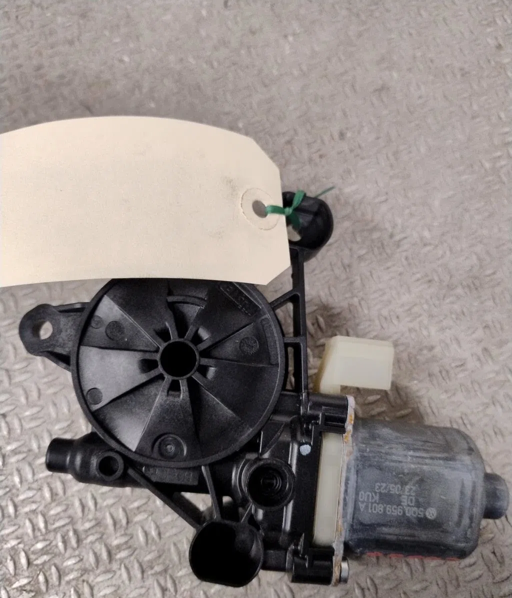 Moteur leve-vitre avg VOLKSWAGEN GOLF 8  GOLF 8 PHASE 1 occasion