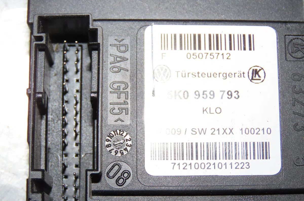 Moteur leve-vitre avg Volkswagen GOLF VI (5K1) 1.4 tsi (2008-2012) 5 portes occasion