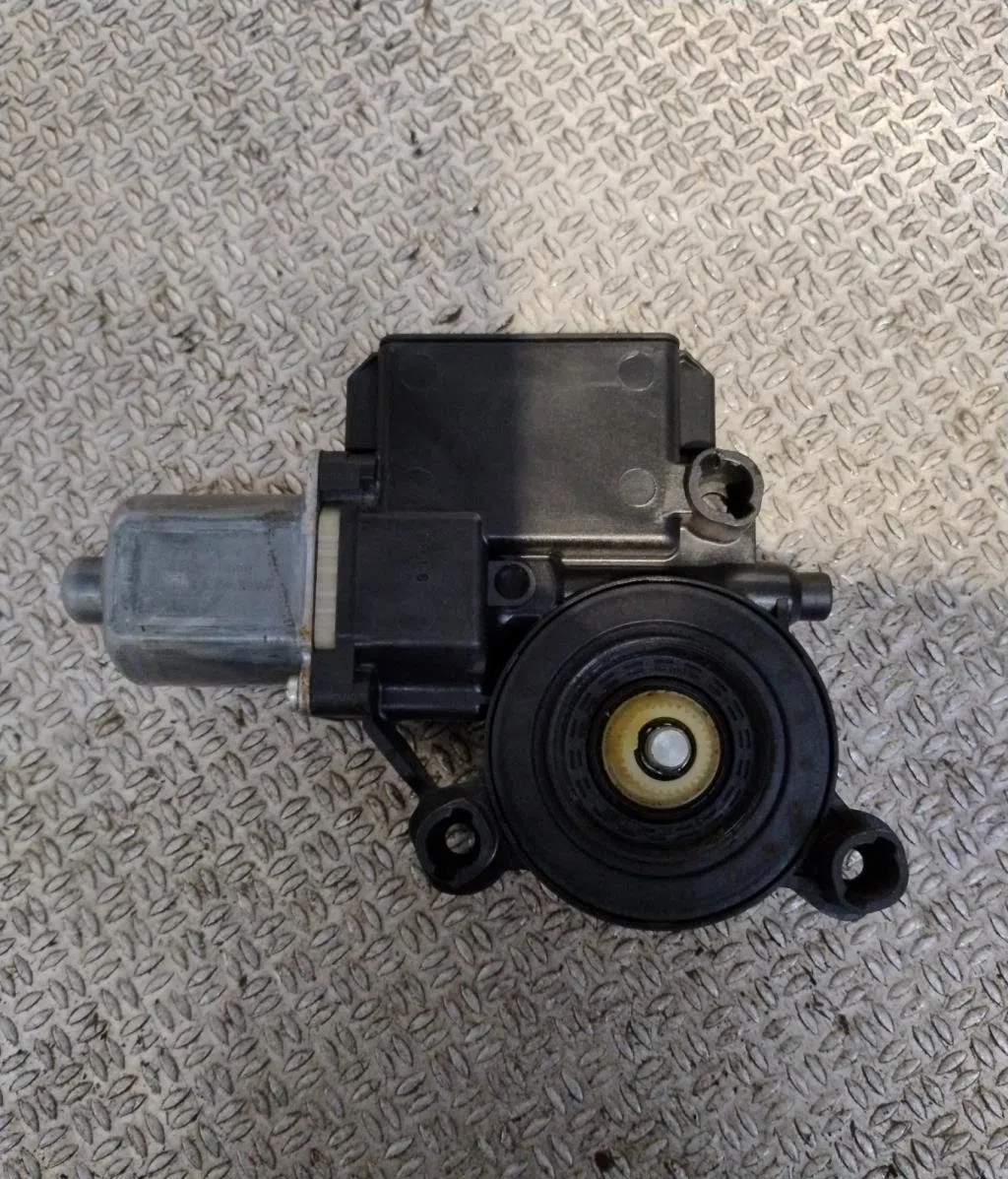 Moteur leve-vitre avg VOLKSWAGEN POLO 5  POLO 5 PHASE 1 occasion
