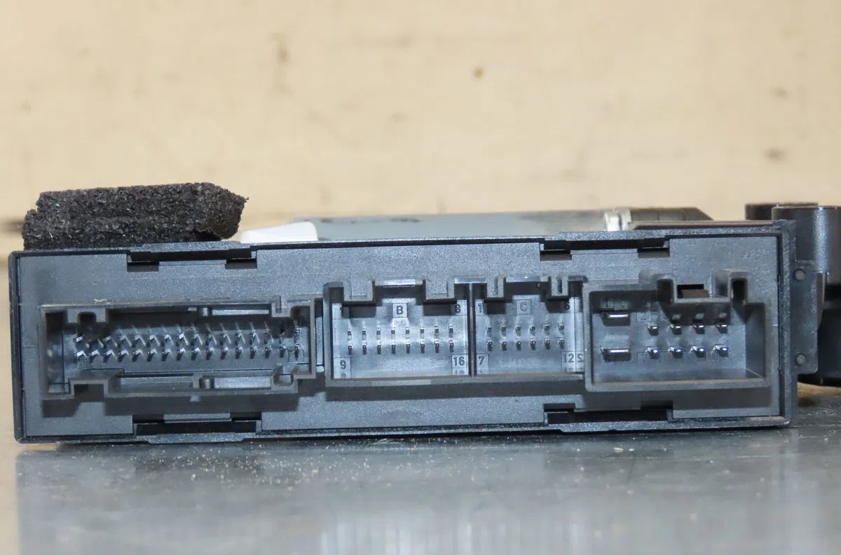Moteur leve-vitre avg Volkswagen TOUAREG (7LA, 7L6, 7L7) 3.0 v6 tdi (2004-2010) occasion