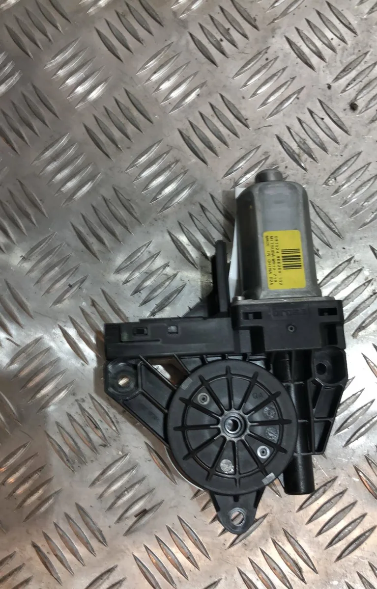 Moteur leve-vitre avg VOLVO XC 60 1 PHASE 1 occasion