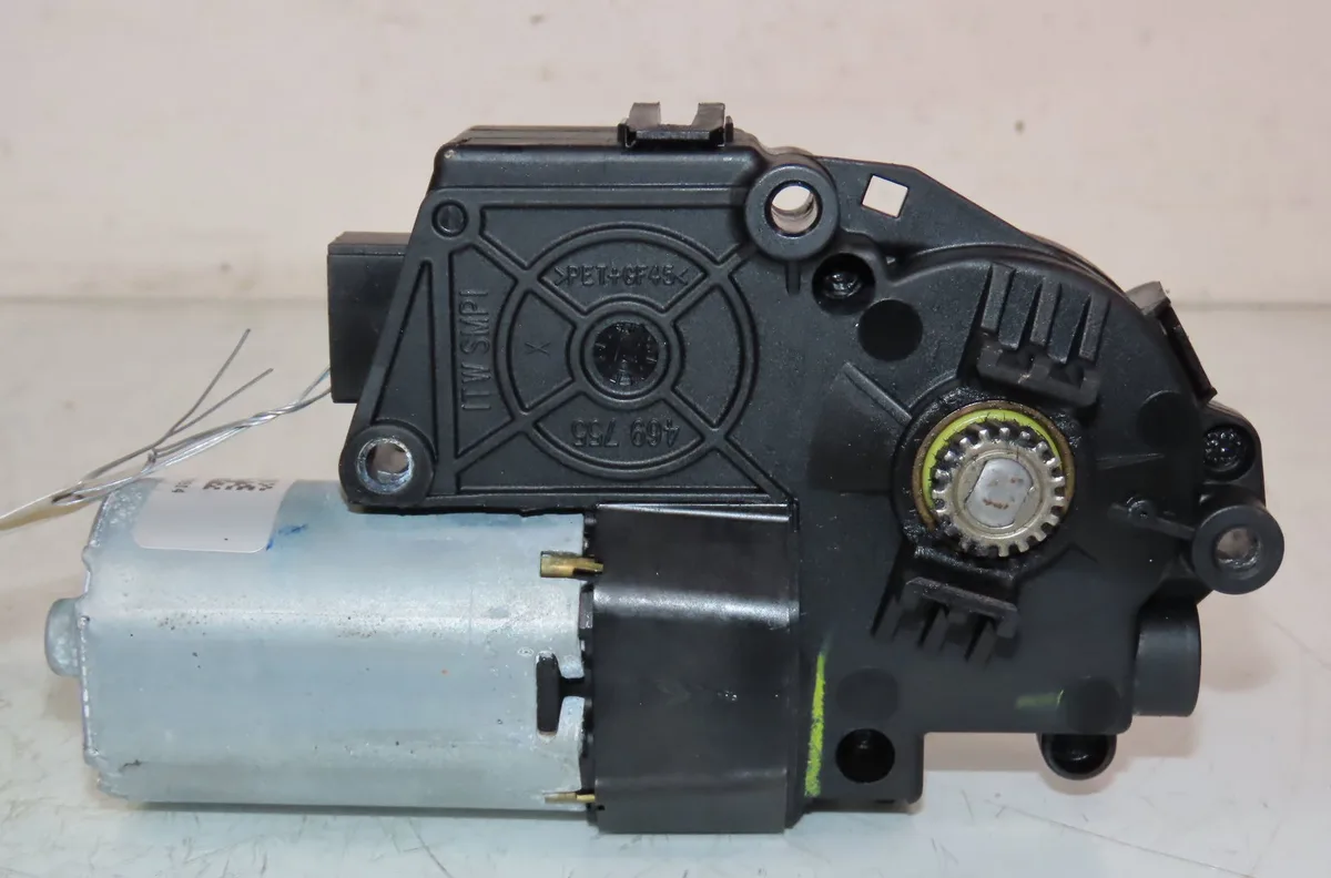 Moteur toit ouvrant Bmw X3 (F25) Xdrive 20 d (2010-2014) occasion