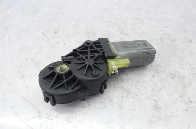 Moteur toit ouvrant PEUGEOT 307 PHASE 1 CABRIOLET occasion