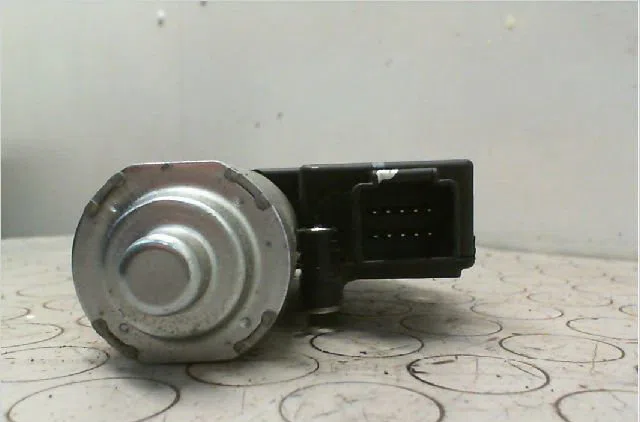 Moteur toit ouvrant Renault CLIO III Grandtour (KR0-1_) 1.5 dci (2010-2012) 5 portes occasion