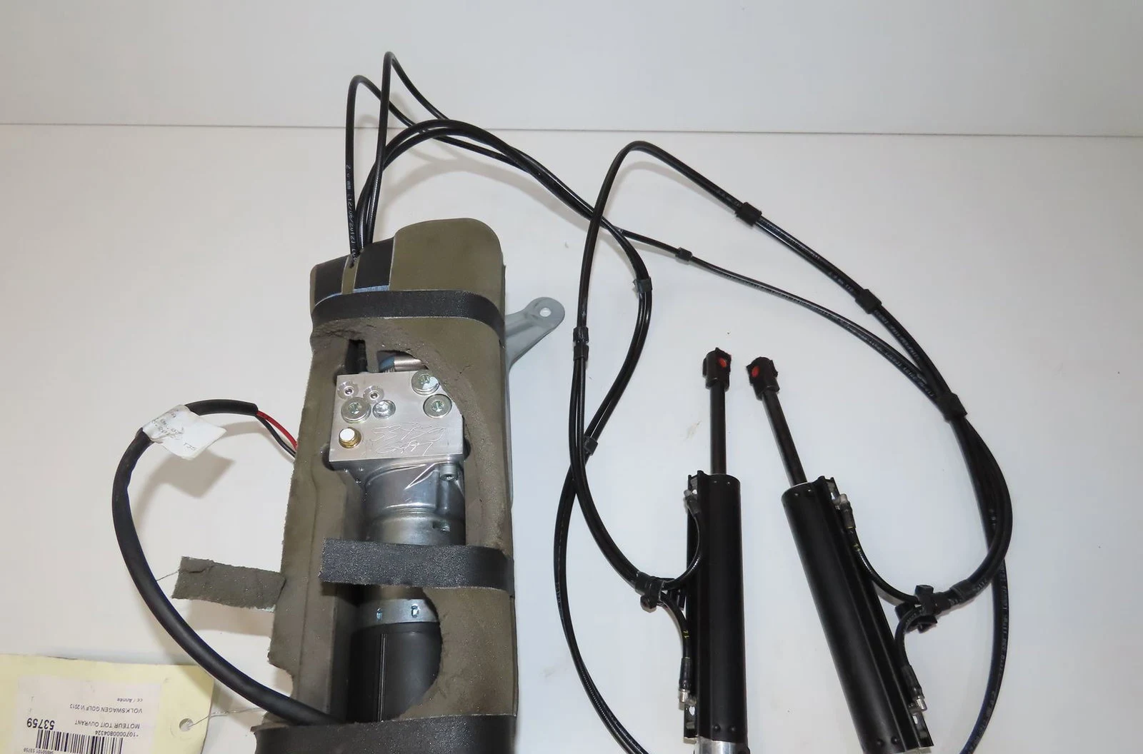 Moteur toit ouvrant Volkswagen GOLF VI Décapotable (517) 1.2 tsi (2011-2016) occasion