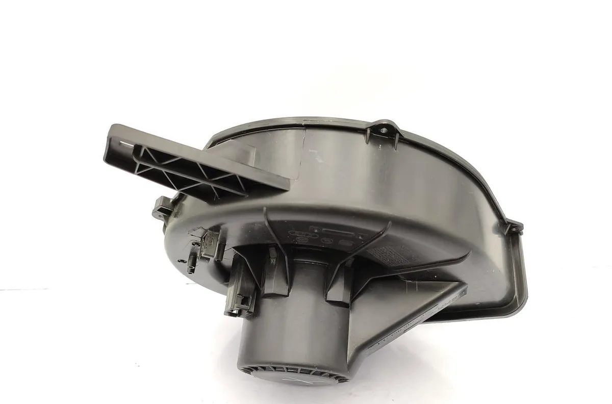 Moteur ventilateur chauffage AUDI A1 1 PHASE 1 occasion