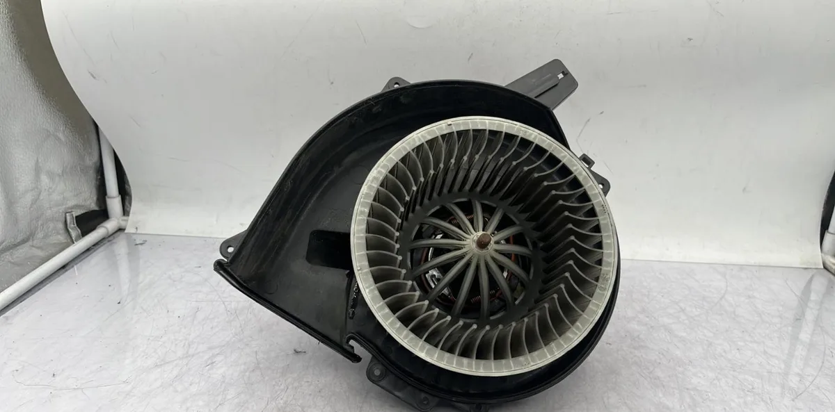 Moteur ventilateur chauffage AUDI A1 1 PHASE 1 occasion