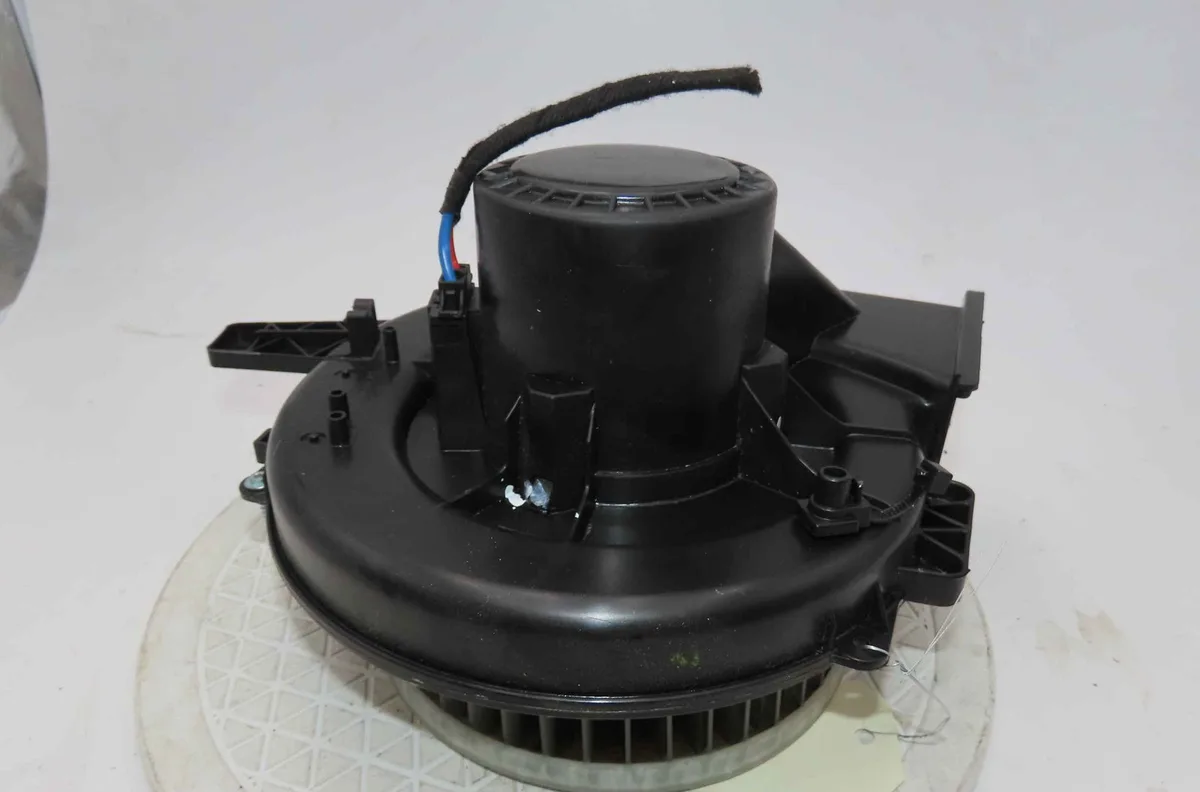 Moteur ventilateur chauffage AUDI A1 occasion