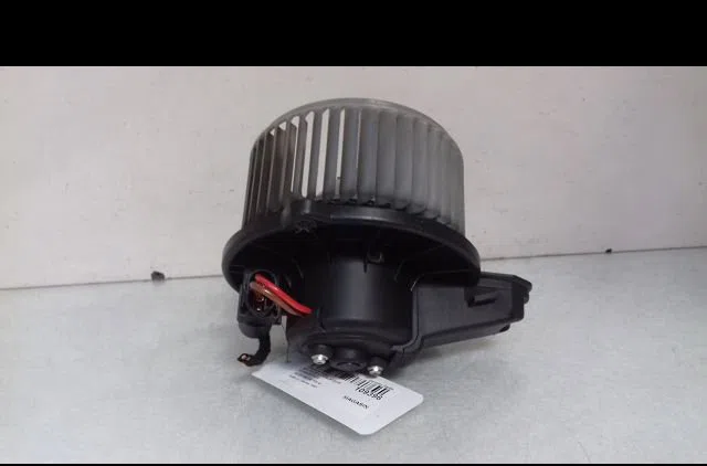 Moteur ventilateur chauffage Audi A6 C5 (4B2) 2.5 tdi quattro (1997-2005) occasion