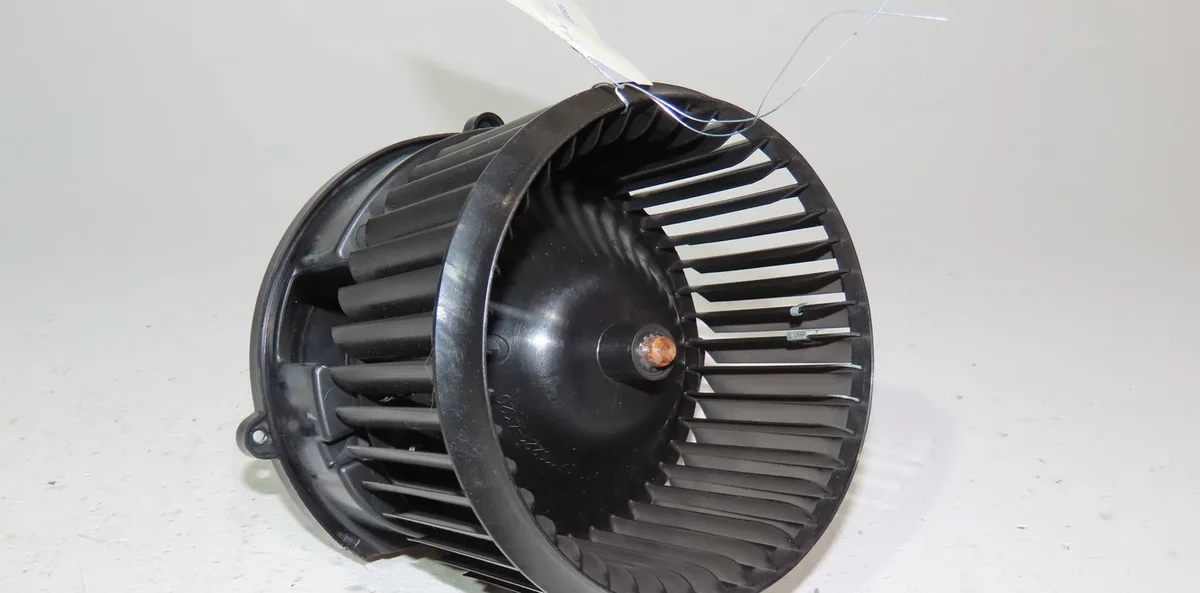 Moteur ventilateur chauffage Bmw 1 (F40) 118 i (2019) 5 portes occasion