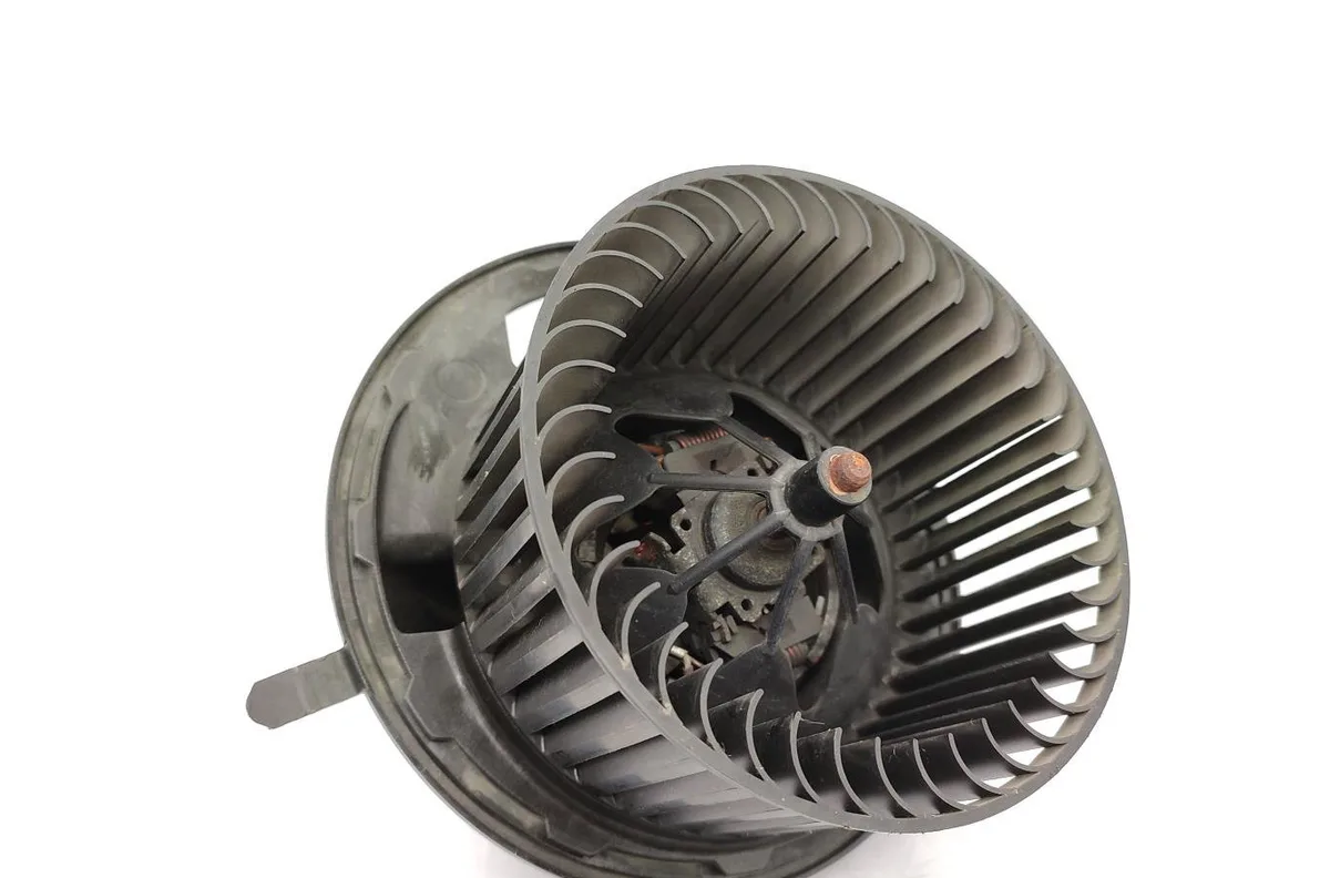 Moteur ventilateur chauffage BMW SERIE 1 E81 occasion