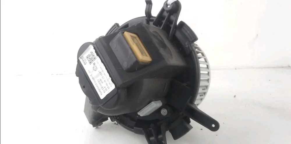 Moteur ventilateur chauffage Citroen JUMPY Camionnette (V_) 1.6 bluehdi 115 (2016) occasion