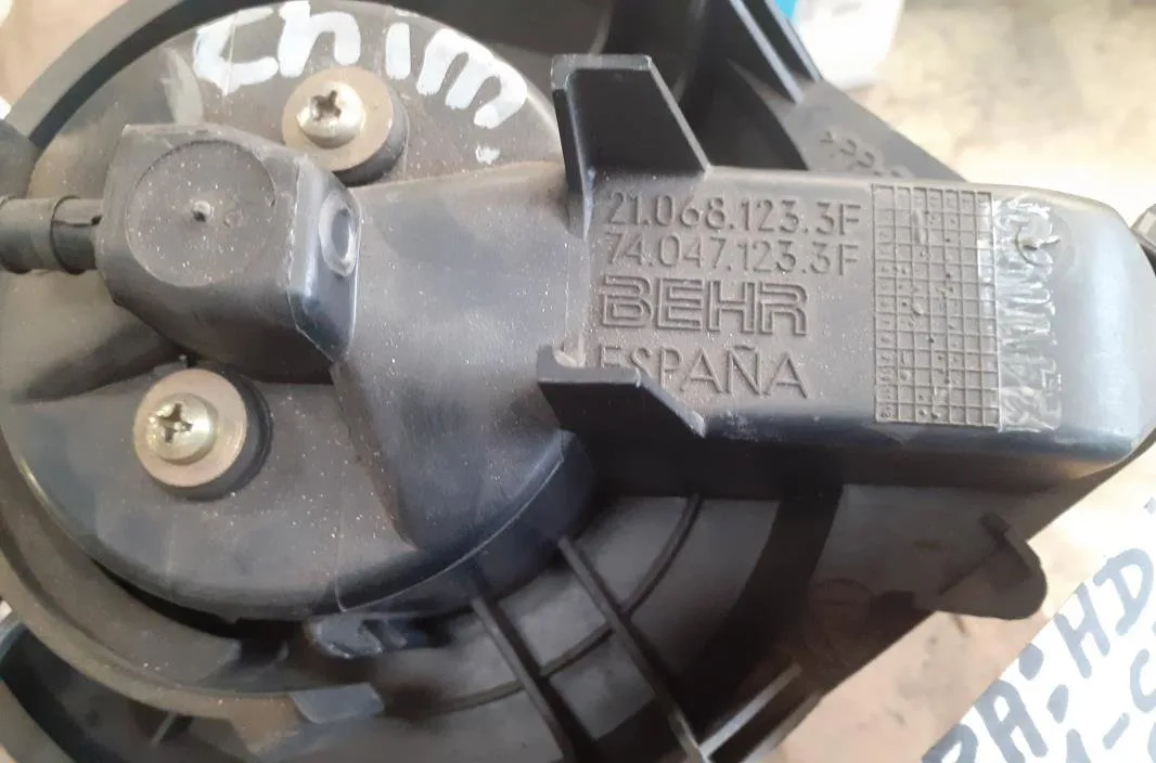 Moteur ventilateur chauffage Citroen XSARA (N1) 2.0 hdi 90 (1999-2005) occasion