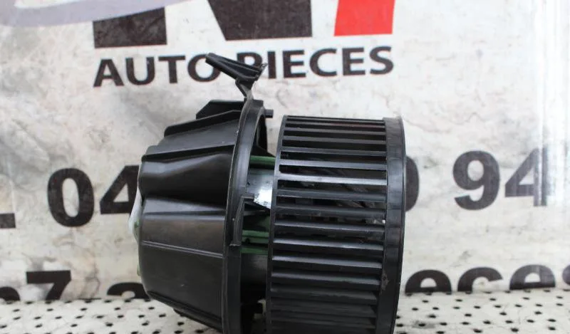 Moteur ventilateur chauffage DACIA SANDERO 1 occasion