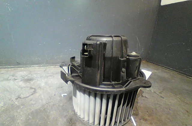 Moteur ventilateur chauffage Fiat STILO (192_) 1.9 jtd (192_xe1a) (2001-2006) occasion