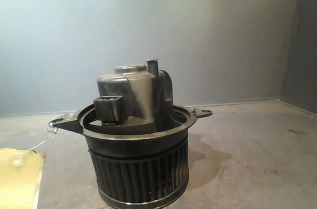 Moteur ventilateur chauffage Ford FOCUS I Clipper (DNW) 1.6 16v (1999-2004) occasion