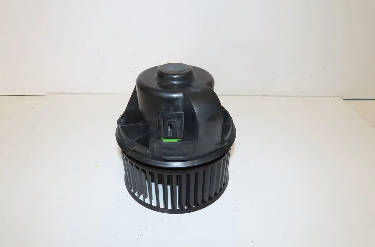 Moteur ventilateur chauffage Ford KUGA II (DM2) 2.0 tdci (2013-2014) occasion