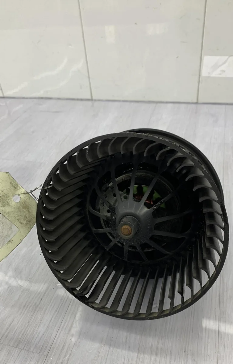 Moteur ventilateur chauffage FORD MONDEO 3 PHASE 1 occasion