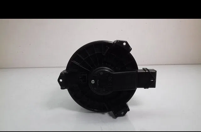 Moteur ventilateur chauffage Honda CR-Z (ZF) 1.5 ima (zf1) (2010) occasion