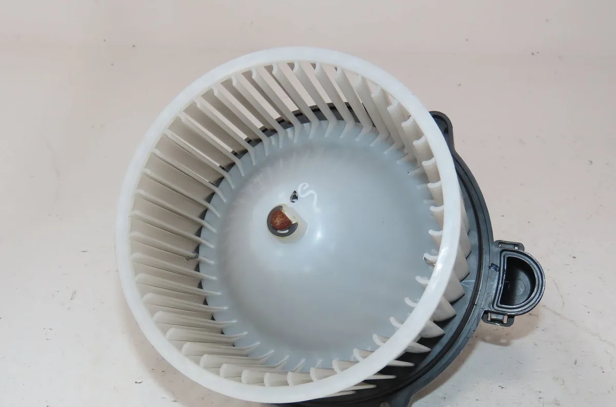 Moteur ventilateur chauffage Hyundai BAYON (BC3) 1.0 t-gdi 48v-hybrid (2021) 5 portes occasion