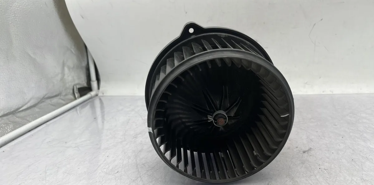 Moteur ventilateur chauffage HYUNDAI I 40 PHASE 2 occasion