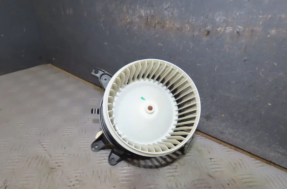 Moteur ventilateur chauffage Jeep RENEGADE SUV (BU, B1, BV) 1.0 gse t3 (2018) occasion