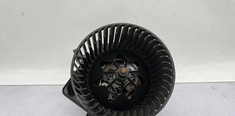 Moteur ventilateur chauffage MINI MINI 2 R56 PHASE 1 occasion