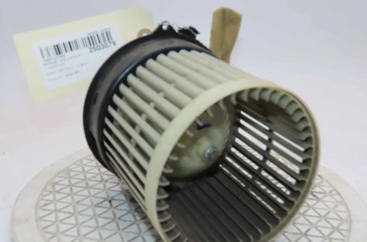 Moteur ventilateur chauffage NISSAN MICRA IV occasion