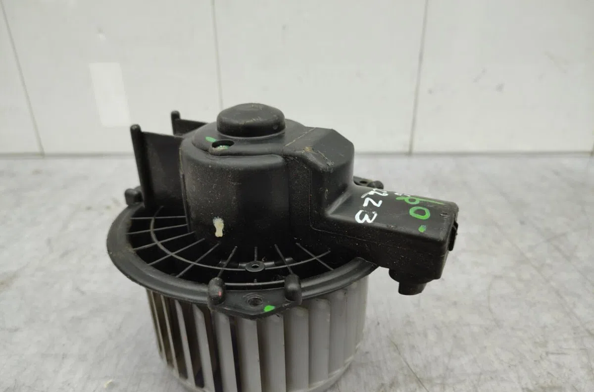 Moteur ventilateur chauffage NISSAN PIXO occasion