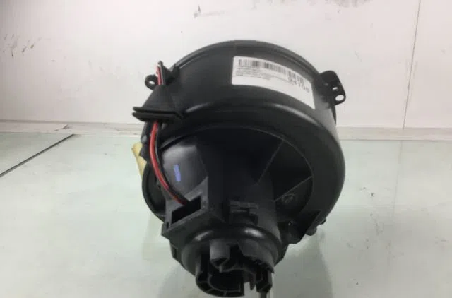 Moteur ventilateur chauffage OPEL ASTRA 2005 occasion