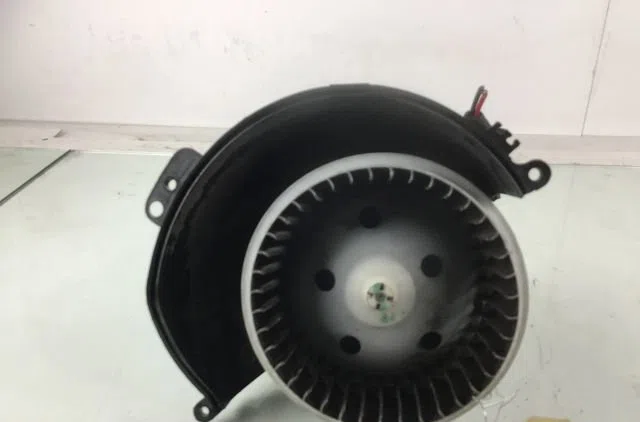 Moteur ventilateur chauffage OPEL ASTRA 2005 occasion