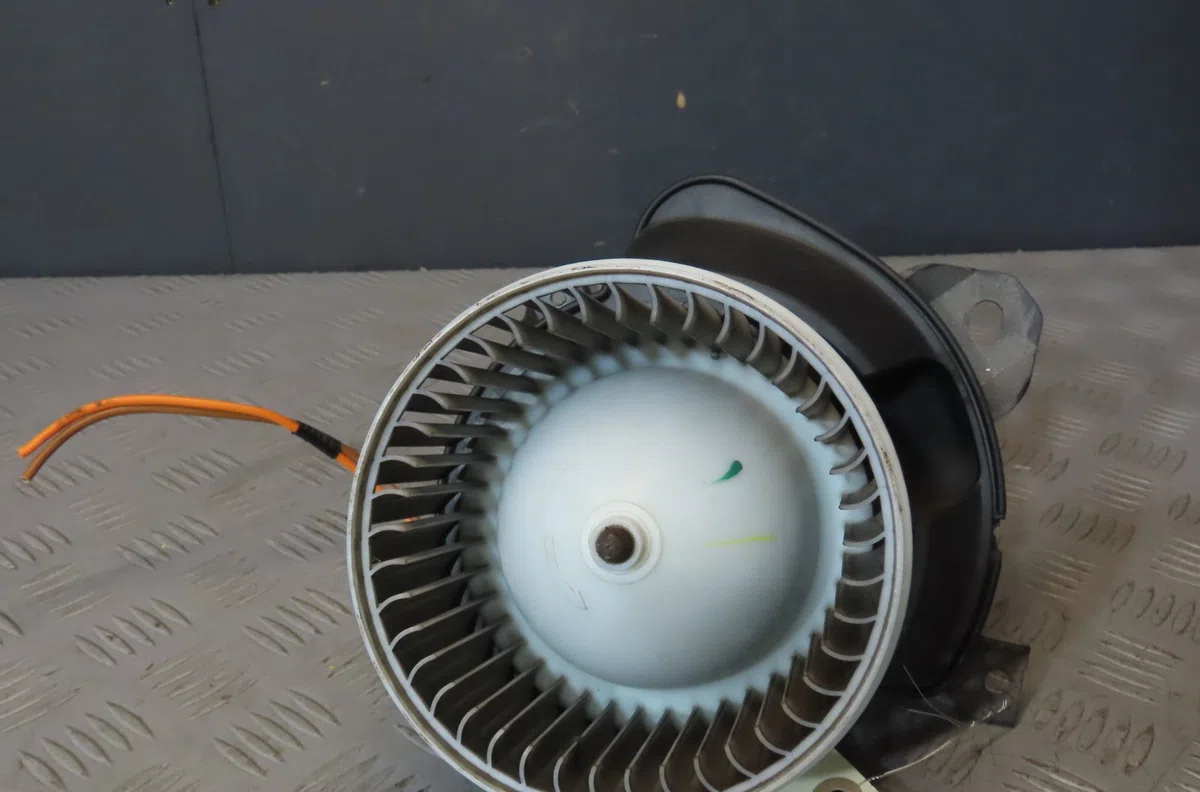 Moteur ventilateur chauffage OPEL COMBO 2014 occasion
