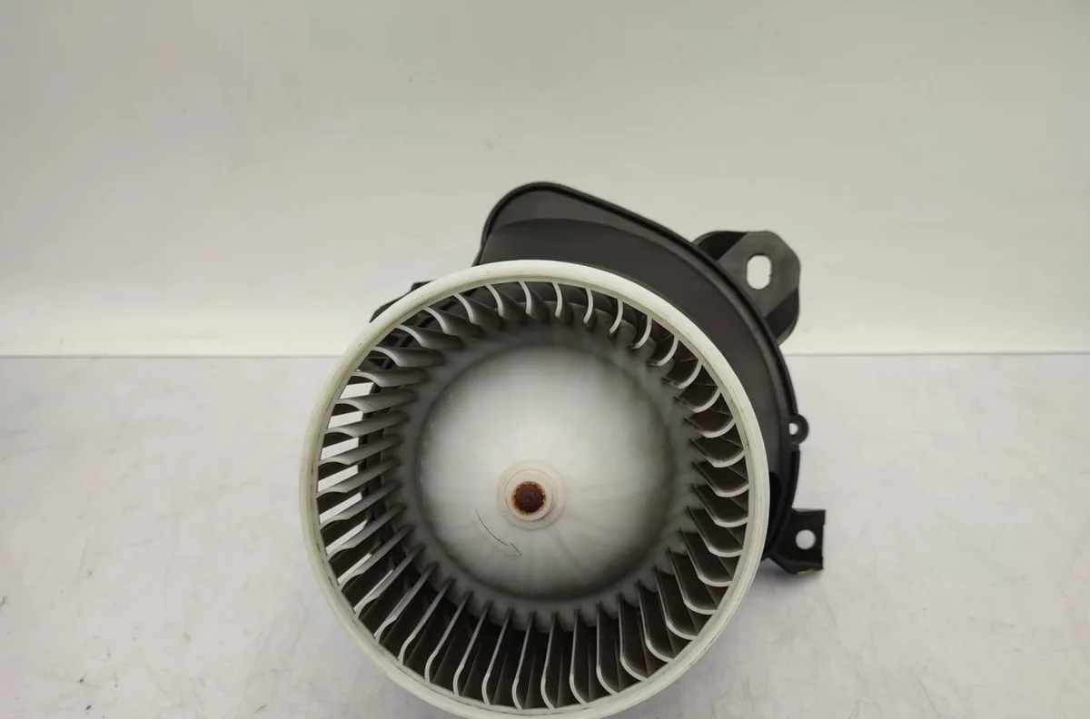 Moteur ventilateur chauffage OPEL CORSA E occasion