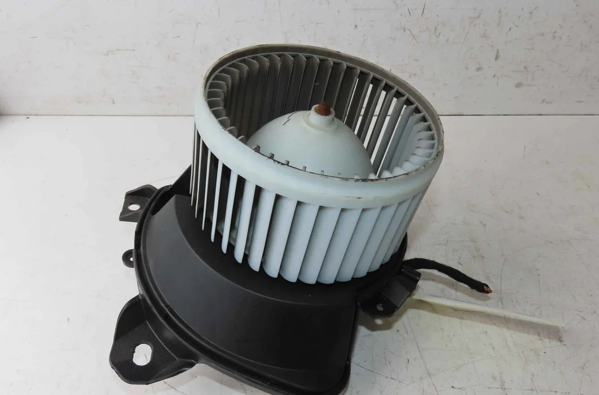 Moteur ventilateur chauffage OPEL CORSA V occasion