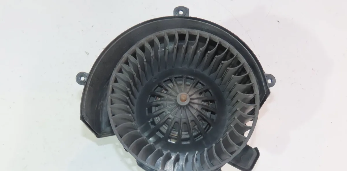 Moteur ventilateur chauffage Opel ZAFIRA A Monospace (T98) 1.8 16v (f75) (1999-2000) occasion