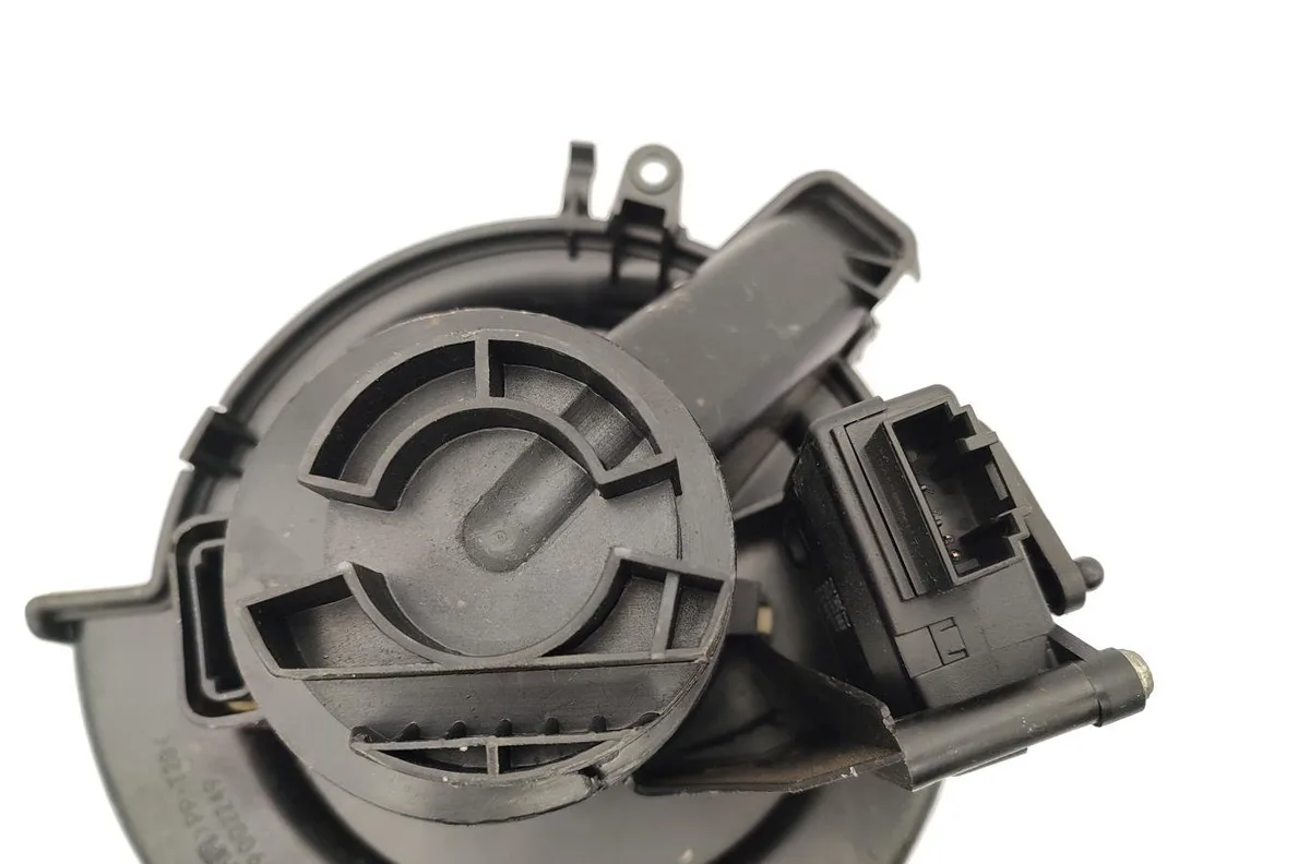 Moteur ventilateur chauffage OPEL ZAFIRA A PHASE 2 occasion