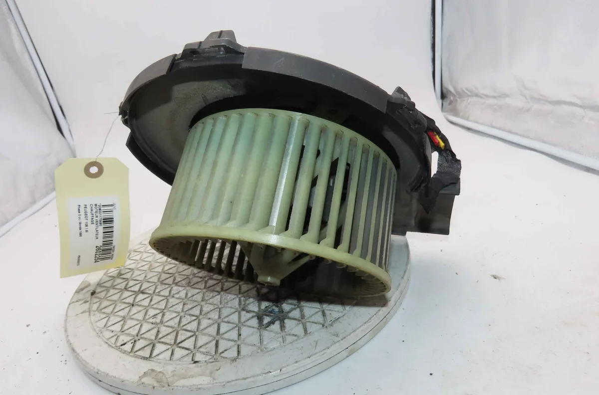 Moteur ventilateur chauffage PEUGEOT 106 occasion