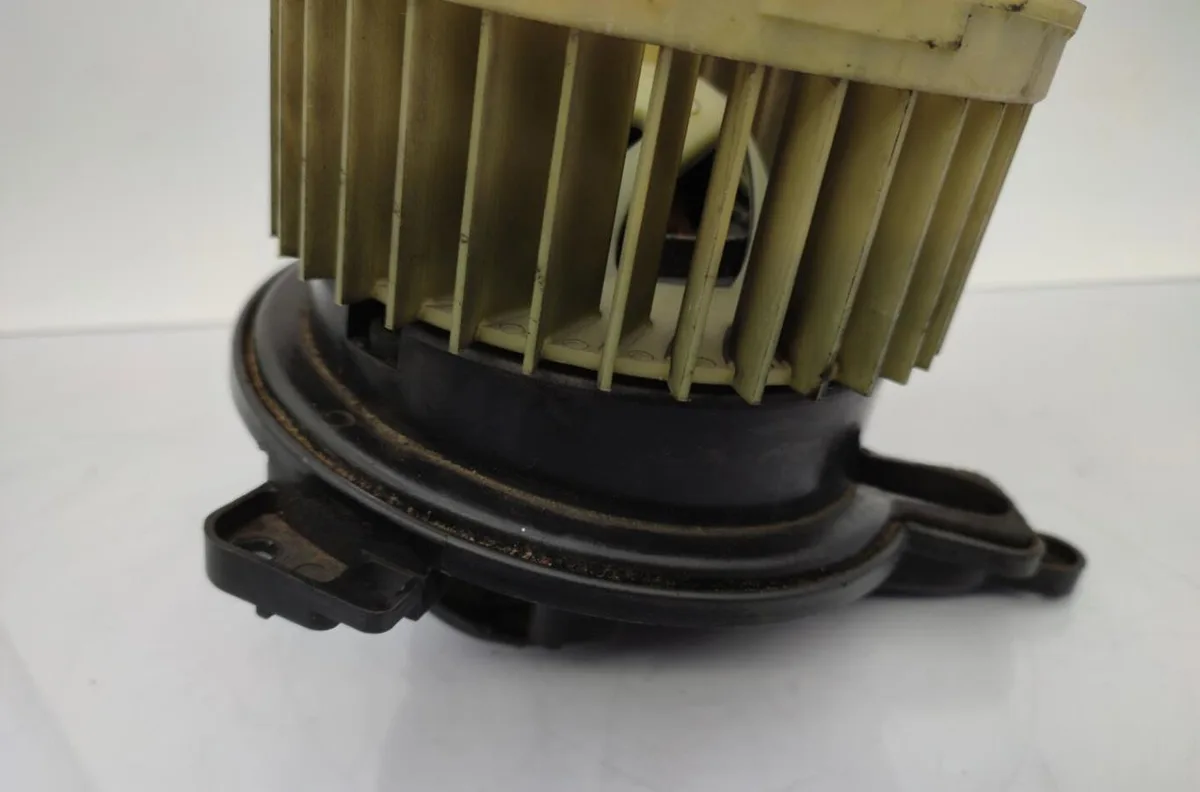 Moteur ventilateur chauffage PEUGEOT 306 PHASE 1 occasion