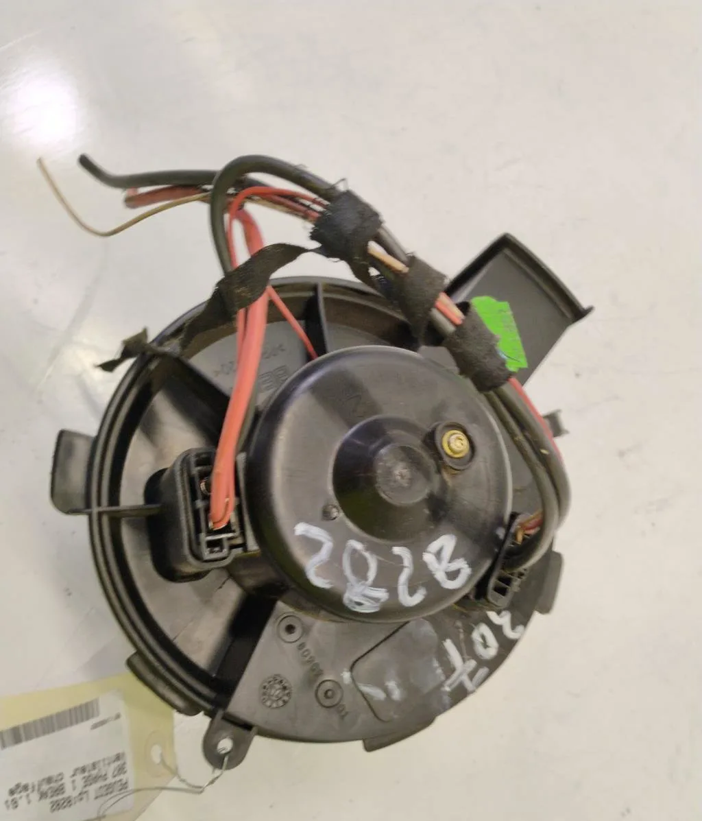 Moteur ventilateur chauffage Peugeot 307 Break (3E) 1.6 16v (2002-2008) occasion